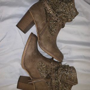 Women’s booties